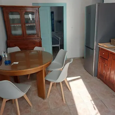 Buganvillas House *