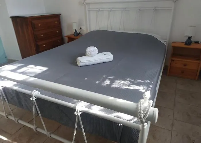 Buganvillas House Pýrgos