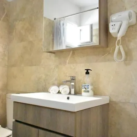 Buganvillas House Pýrgos