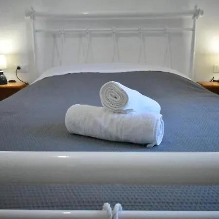 Dom wakacyjny Buganvillas House *